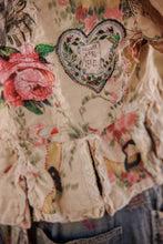 Load image into Gallery viewer, Magnolia Pearl Floral Applique Monique Jacket