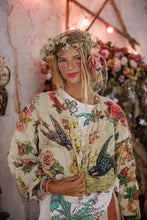 Load image into Gallery viewer, Magnolia Pearl Floral Cropped Leni Jacket