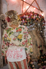 Load image into Gallery viewer, Magnolia Pearl Floral Cropped Leni Jacket