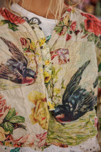 Load image into Gallery viewer, Magnolia Pearl Floral Cropped Leni Jacket