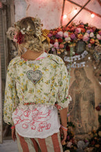 Load image into Gallery viewer, Magnolia Pearl Floral Cropped Leni Jacket