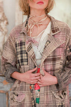 Load image into Gallery viewer, Magnolia Pearl Patchwork Haven Coat