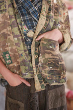 Load image into Gallery viewer, Magnolia Pearl Hawk Jacket