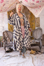 Load image into Gallery viewer, Magnolia Pearl Quiltwork Esmee Dress Coat