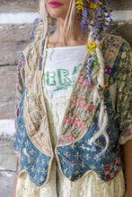 Load image into Gallery viewer, Magnolia Pearl Kalamkari Andhra Jacket