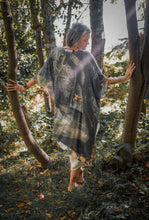 Load image into Gallery viewer, Market Of Stars Castles In The Air Bohemian Starduster Kimono