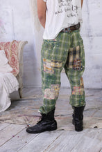 Load image into Gallery viewer, Magnolia Pearl Bobbie Trousers