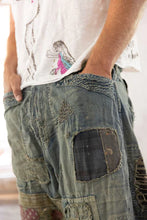 Load image into Gallery viewer, Magnolia Pearl Musette No6 Denims