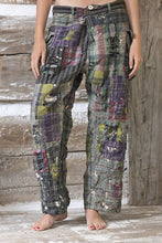 Load image into Gallery viewer, Magnolia Pearl Oxford Cargo Pants