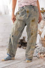 Load image into Gallery viewer, Magnolia Pearl Eva Denims