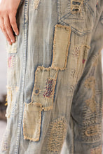 Load image into Gallery viewer, Magnolia Pearl Eva Denims
