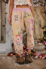 Load image into Gallery viewer, Magnolia Pearl Dama Dama La Jolla Joggers