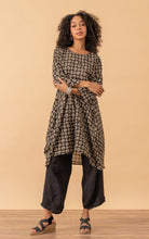 Load image into Gallery viewer, Trade Cloth Passementire 3/4 Sleeve Bubble Tunic