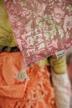 Load image into Gallery viewer, Magnolia Pearl Tassel Handkerchief