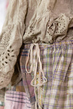 Load image into Gallery viewer, Magnolia Pearl YD Patchwork Coquette Boxers