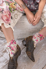 Load image into Gallery viewer, Magnolia Pearl Floral Lil Dipper Socks