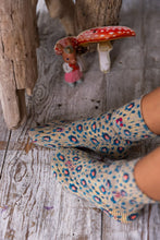 Load image into Gallery viewer, Magnolia Pearl Floral Lil Dipper Socks