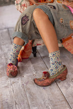 Load image into Gallery viewer, Magnolia Pearl Floral Lil Dipper Socks