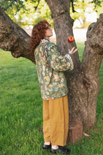 Load image into Gallery viewer, Market Of Stars I Dream In Flowers Cottage Cardigan