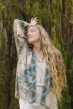Load image into Gallery viewer, Market Of Stars Earth & Sky Cropped Bamboo Kimono Cardigan