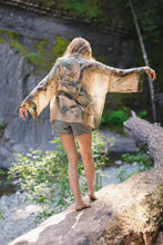 Load image into Gallery viewer, Market Of Stars Earth & Sky Cropped Bamboo Kimono Cardigan