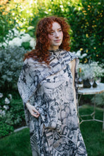 Load image into Gallery viewer, Market Of Stars Peace Wine & Sunshine Scarf