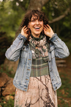 Load image into Gallery viewer, Market of Stars Winter Wish Scarf