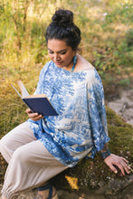 Load image into Gallery viewer, Market Of Stars Let The Light In Luxe Tee