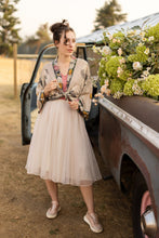 Load image into Gallery viewer, Market of Stars Take My Hand Cropped Kimono