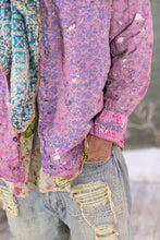 Load image into Gallery viewer, Magnolia Pearl Floral Boyfriend Shirt