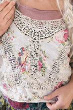 Load image into Gallery viewer, Magnolia Pearl Floral Dejah Cropped Blouse