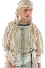 Load image into Gallery viewer, Magnolia Pearl Floral Danika Blouse