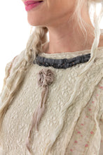 Load image into Gallery viewer, Magnolia Pearl Floral Danika Blouse