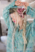 Load image into Gallery viewer, Magnolia Pearl Patchwork Boyfriend Shirt