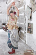 Load image into Gallery viewer, Magnolia Pearl Quilted Catalina Tank
