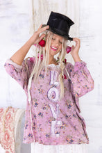 Load image into Gallery viewer, Magnolia Pearl Floral Circus Love Viggo T