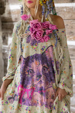 Load image into Gallery viewer, Magnolia Pearl Kitten Francis Pullover