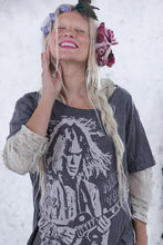 Load image into Gallery viewer, Magnolia Pearl Neil Young T