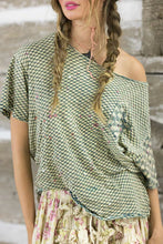Load image into Gallery viewer, Magnolia Pearl Wylie Pocket T