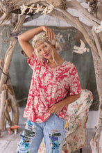 Load image into Gallery viewer, Magnolia Pearl Mural Frida Europa T
