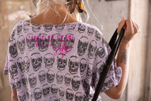 Load image into Gallery viewer, Magnolia Pearl Skulls T