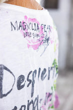Load image into Gallery viewer, Magnolia Pearl Frida Corazon Llameante T