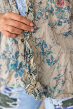 Load image into Gallery viewer, Magnolia Pearl Idgy Ruffle Shirt