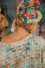 Load image into Gallery viewer, Magnolia Pearl SOY Hermosa Sweatshirtn