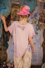 Load image into Gallery viewer, Magnolia Pearl Graphics T