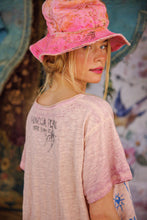 Load image into Gallery viewer, Magnolia Pearl Graphics T
