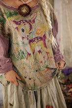 Load image into Gallery viewer, Magnolia Pearl Dama Dama Hermosa Sweatshirt
