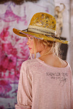 Load image into Gallery viewer, Magnolia Pearl My Pet Viggo T