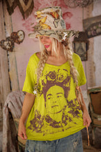 Load image into Gallery viewer, Magnolia Pearl Butterfly Despierta Corazón Tee
