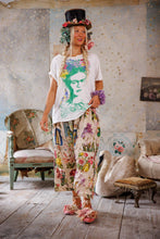 Load image into Gallery viewer, Magnolia Pearl Frida Amarillito Pajarito T